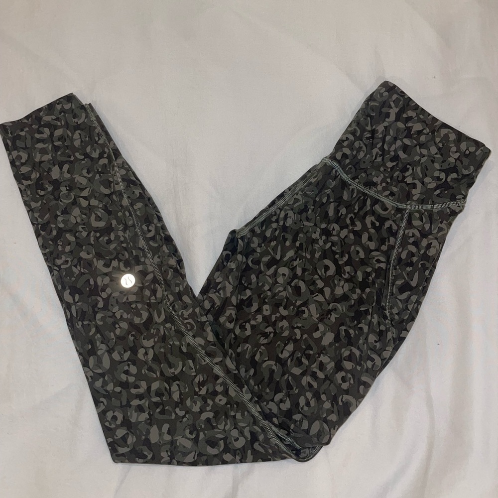 Lululemon Leggings - Size 4